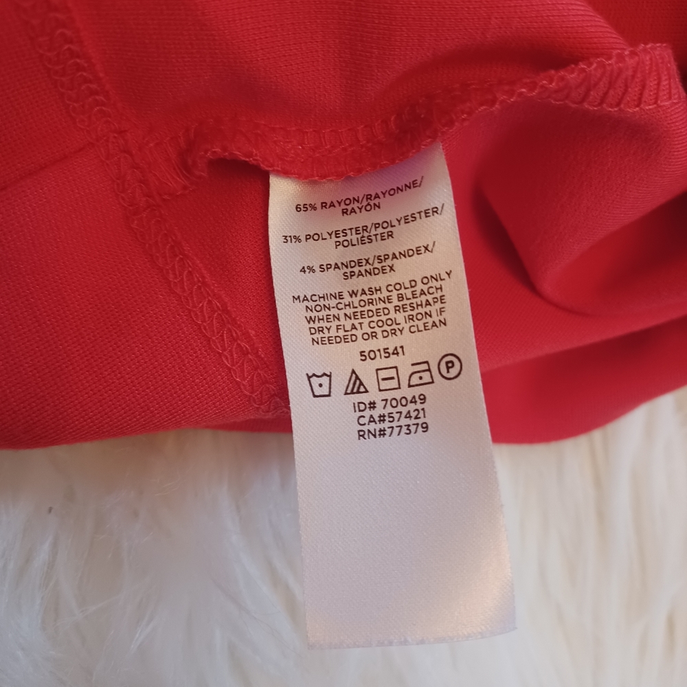 {Ann Taylor} Petite Sleeveless Top - Picture 4 of 4
